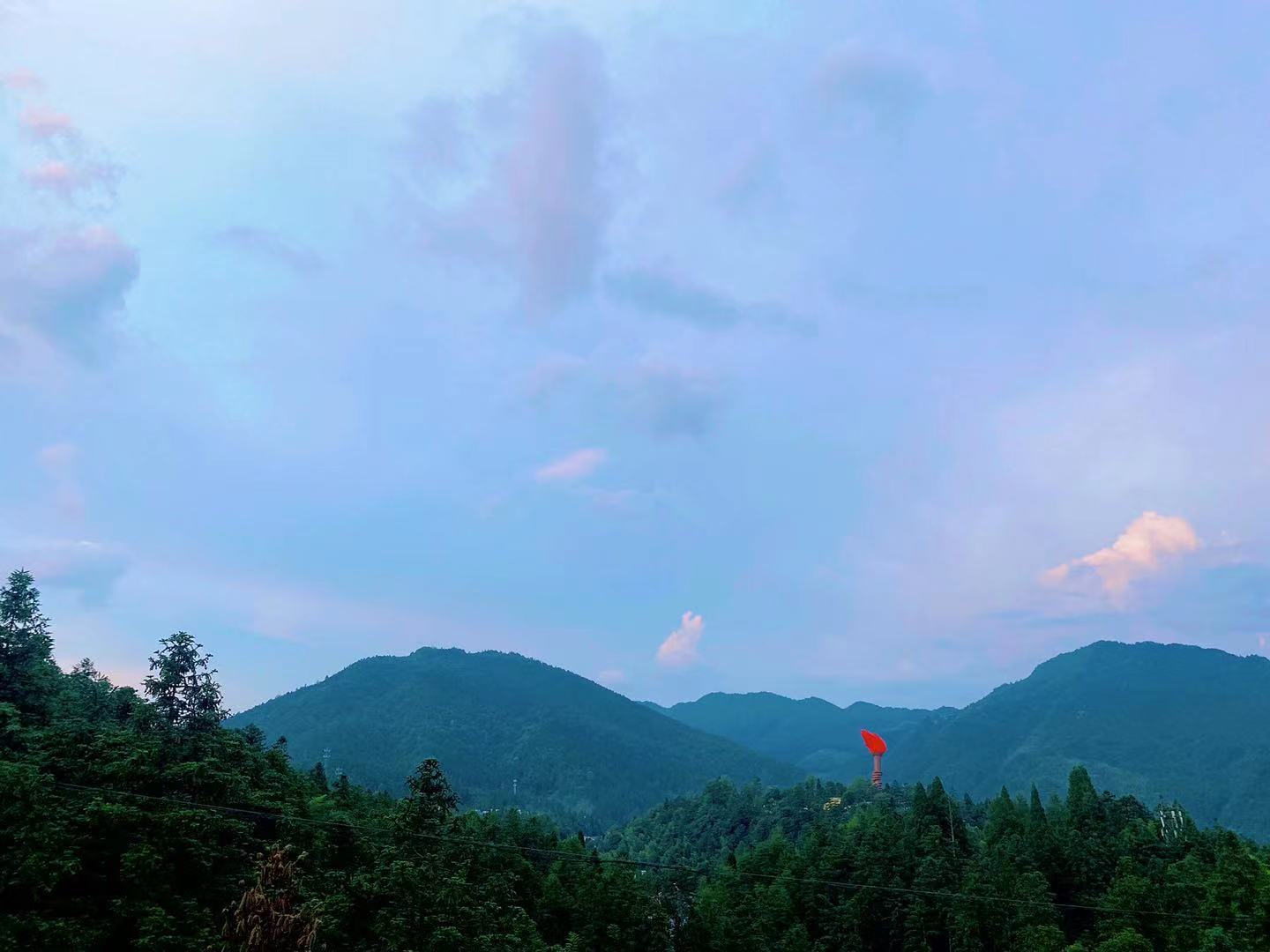 19 井冈山景色.jpg