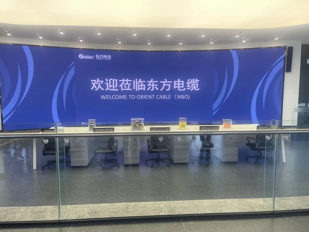 东方1.jpg